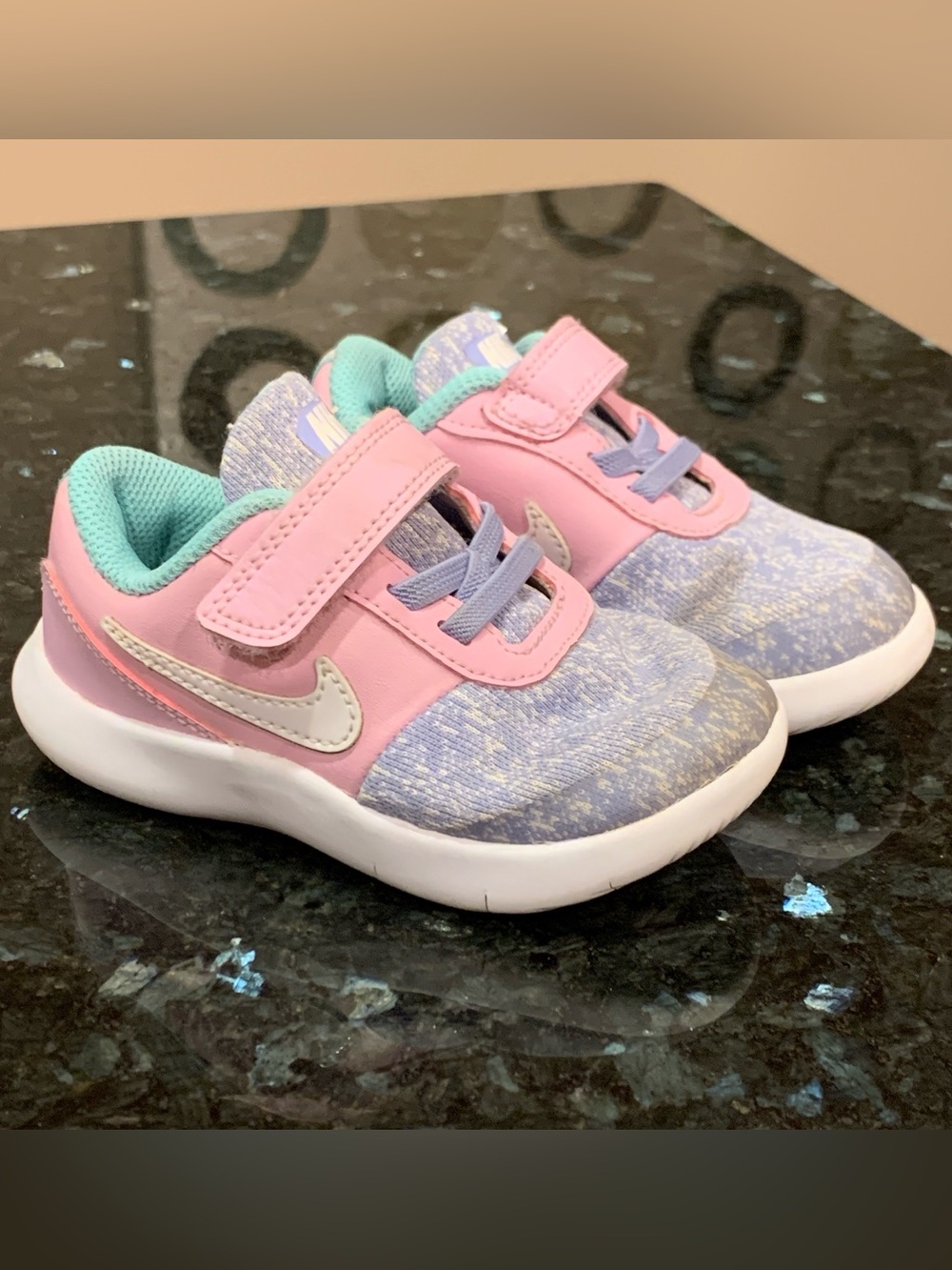 Nike Flex Contact Toddler Girls Shoes Size 7 – Pink/Purple – Freshly Washed